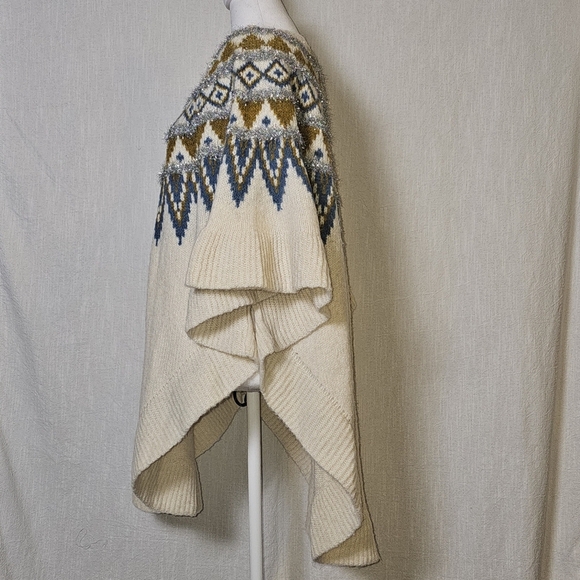 Do Everything In Love Womens Sweater Poncho Aztec Tinsel Infused One Size - Picture 4 of 11